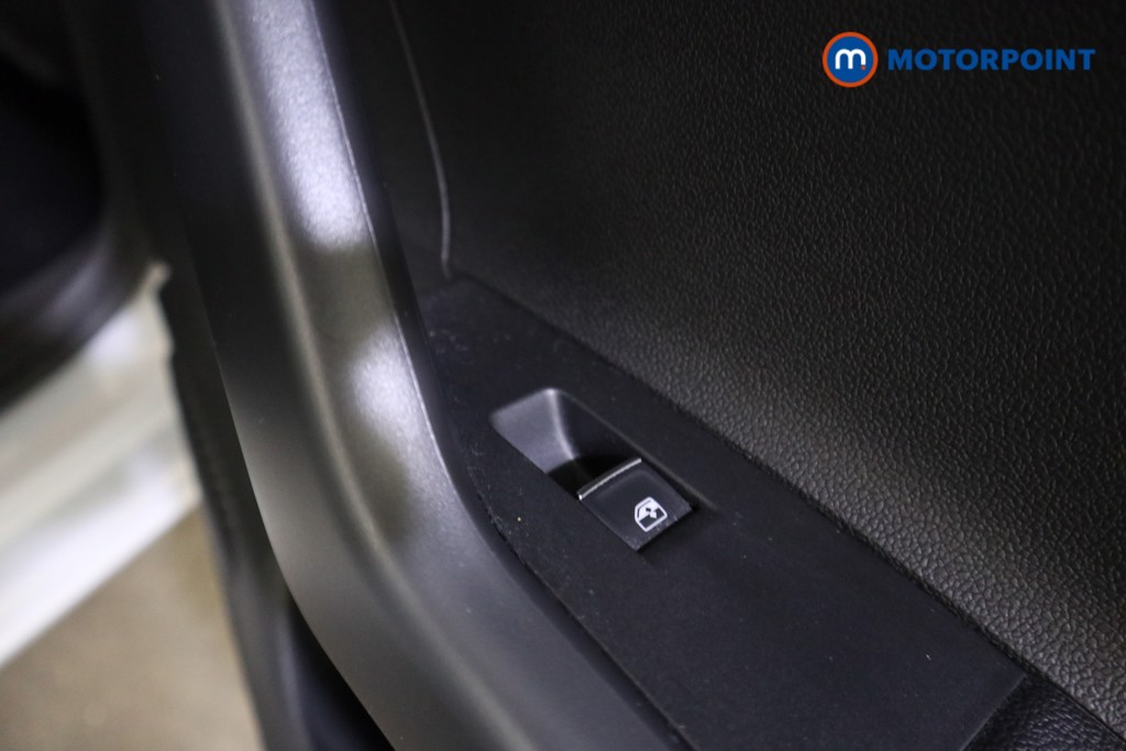 Volkswagen Polo SE Manual Petrol Hatchback - Stock Number (1621533) - 19th supplementary image