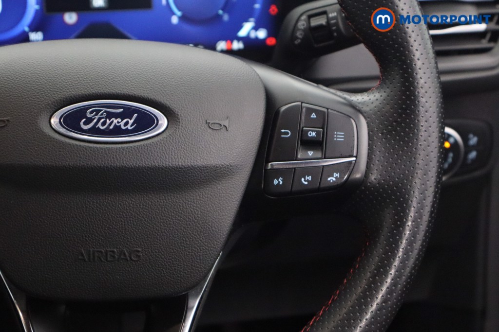 Ford Focus St-Line Vignale Manual Petrol Hatchback - Stock Number (1621828) - 9th supplementary image