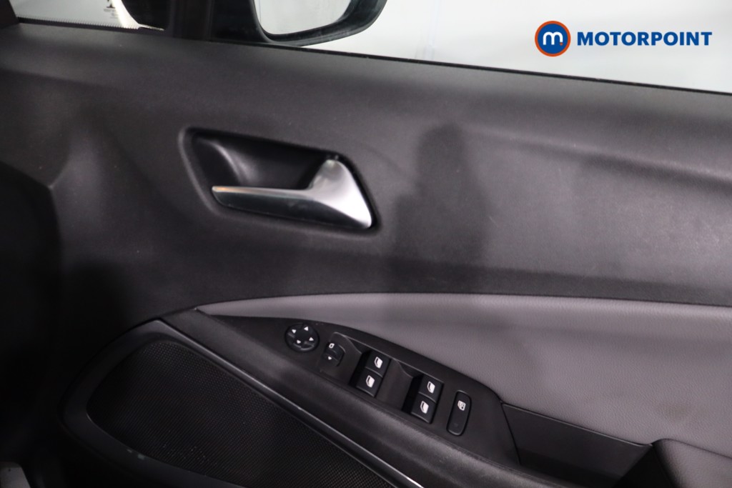 Vauxhall Crossland X Elite Nav Automatic Petrol SUV - Stock Number (1622188) - 25th supplementary image