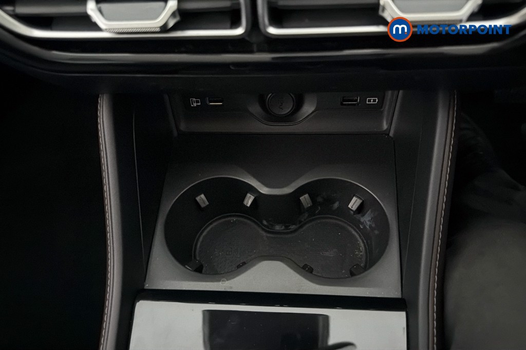 Mg Motor Uk HS SE Automatic Petrol-Electric Hybrid SUV - Stock Number (1624289) - 16th supplementary image