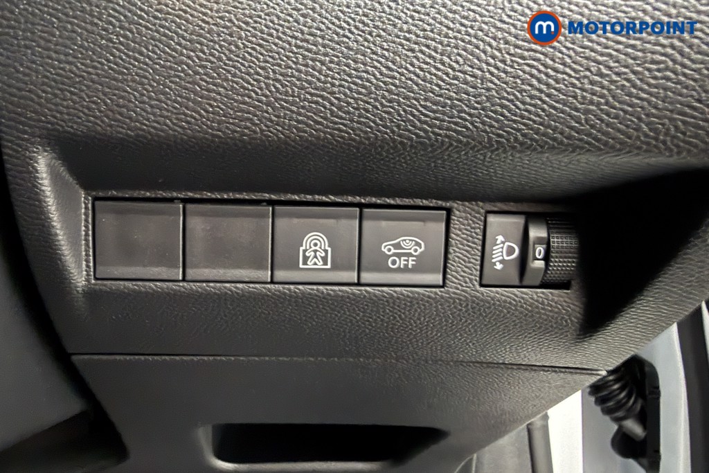 Peugeot 208 Allure Manual Petrol Hatchback - Stock Number (1624788) - 5th supplementary image