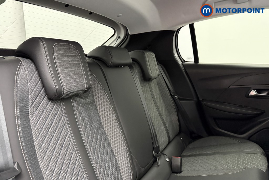 Peugeot 208 Allure Manual Petrol Hatchback - Stock Number (1624788) - 19th supplementary image