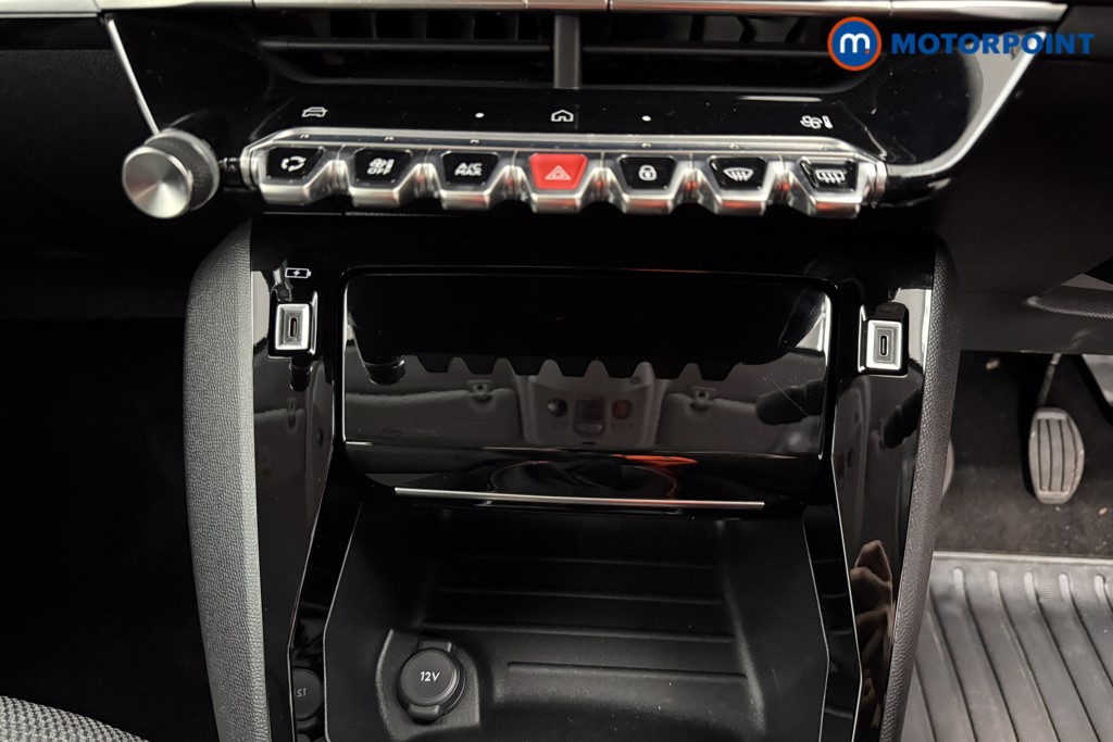 Peugeot 208 Allure Manual Petrol Hatchback - Stock Number (1624805) - 10th supplementary image