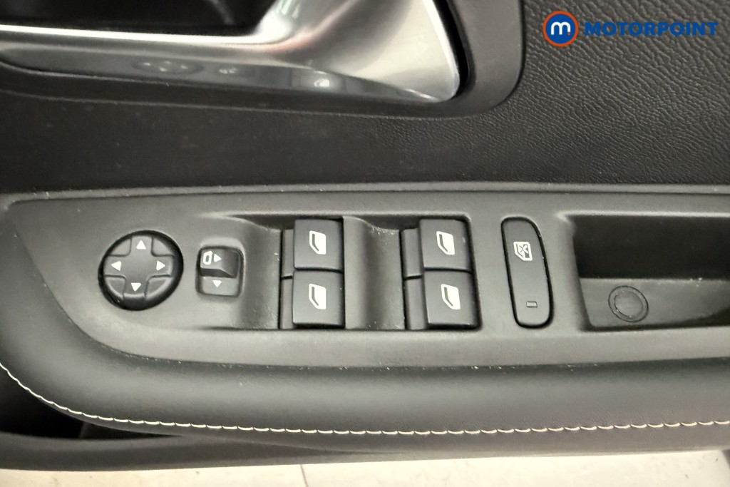Peugeot 208 Allure Manual Petrol Hatchback - Stock Number (1624812) - 16th supplementary image