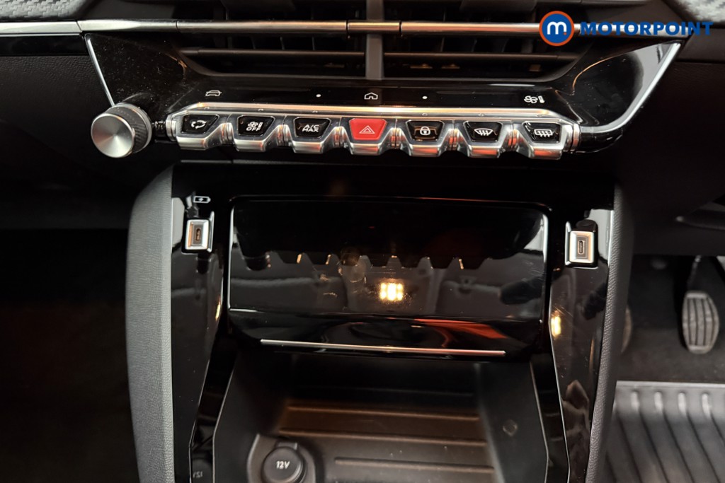 Peugeot 208 Allure Manual Petrol Hatchback - Stock Number (1624822) - 11th supplementary image