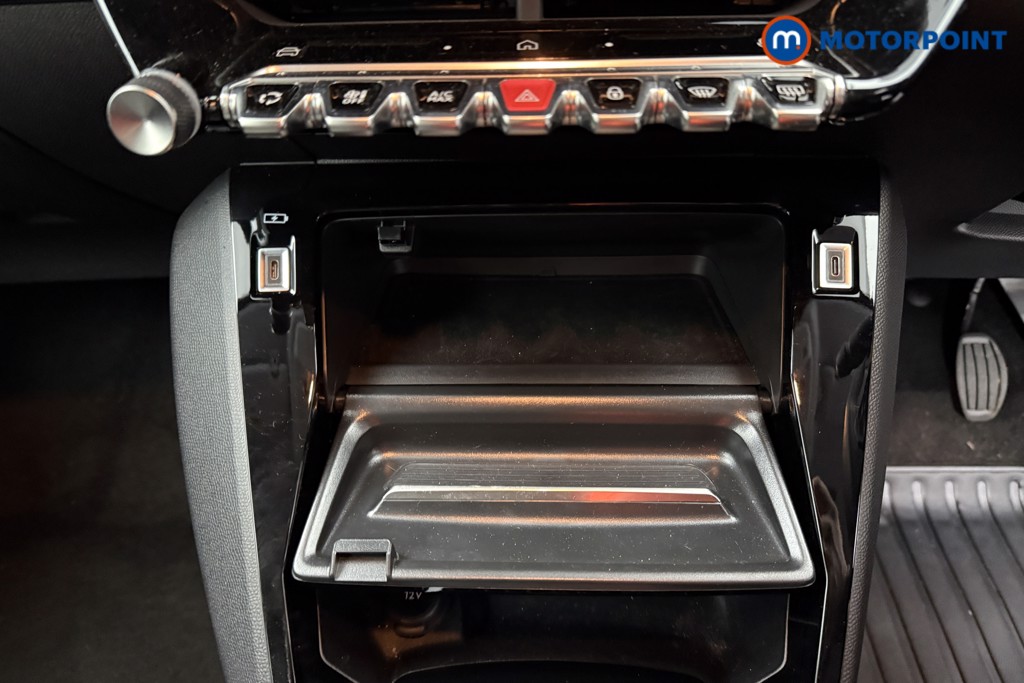 Peugeot 208 Allure Manual Petrol Hatchback - Stock Number (1624834) - 11th supplementary image