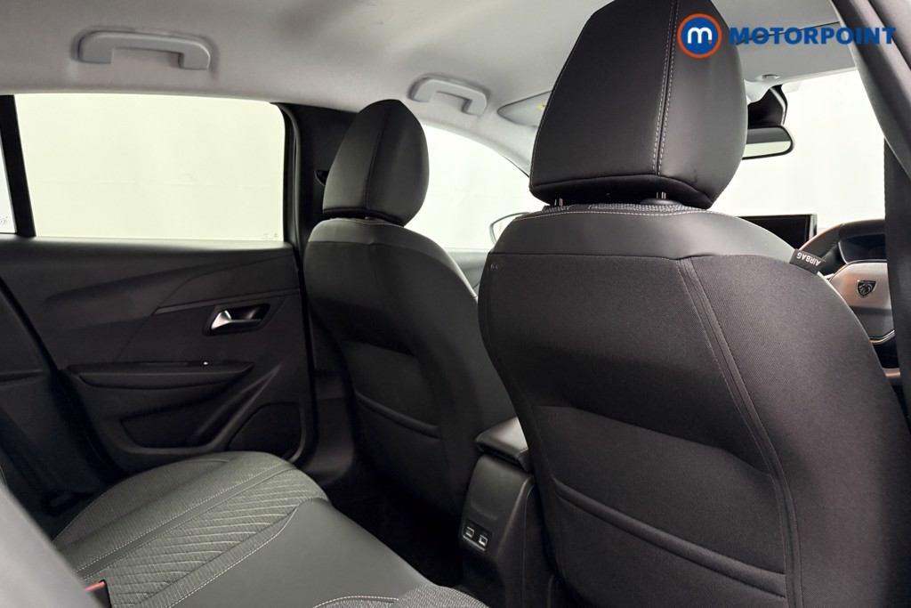 Peugeot 208 Allure Manual Petrol Hatchback - Stock Number (1624834) - 17th supplementary image