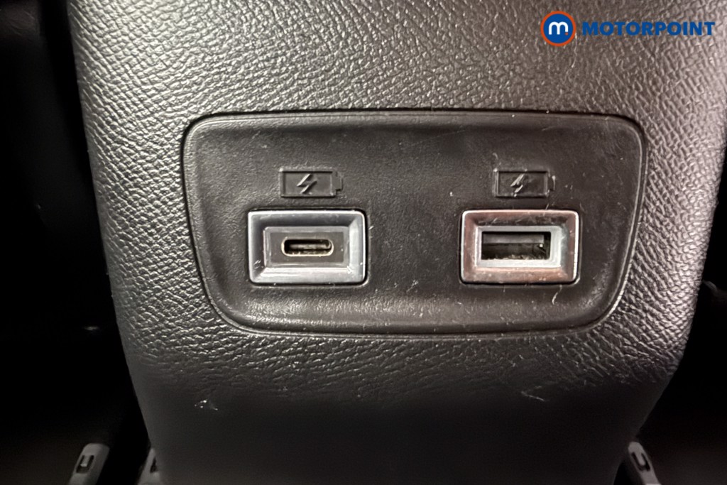 Peugeot 208 Allure Manual Petrol Hatchback - Stock Number (1624834) - 18th supplementary image