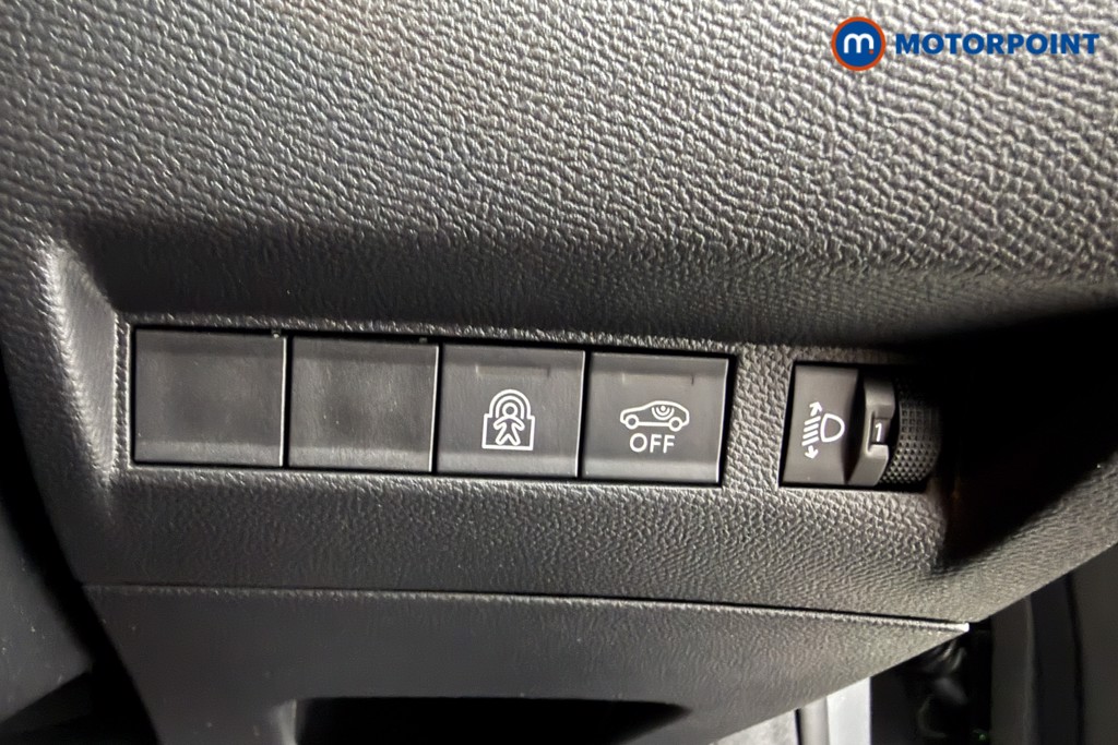 Peugeot 208 Allure Manual Petrol Hatchback - Stock Number (1624859) - 5th supplementary image
