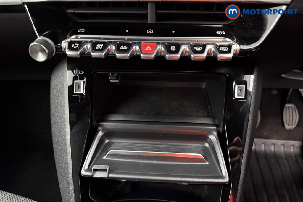 Peugeot 2008 Allure Manual Petrol SUV - Stock Number (1624965) - 11th supplementary image