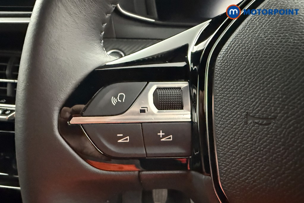 Peugeot 2008 Allure Manual Petrol SUV - Stock Number (1624980) - 3rd supplementary image