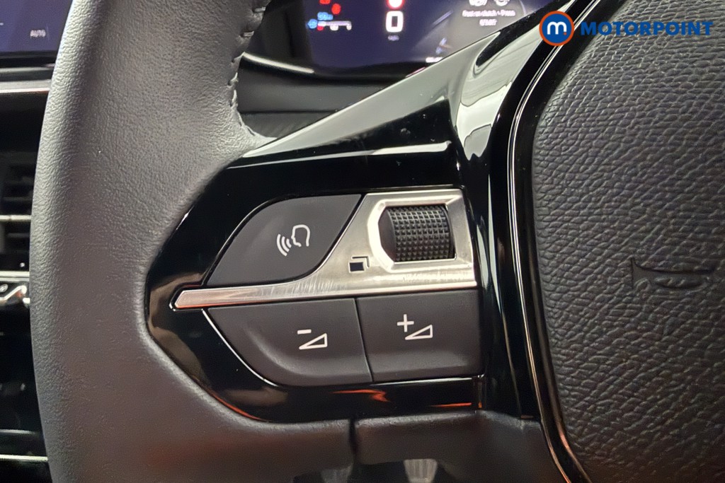 Peugeot 2008 Allure Manual Petrol SUV - Stock Number (1624995) - 4th supplementary image