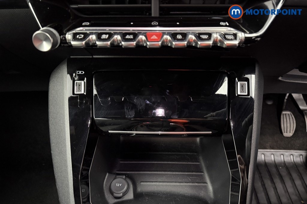 Peugeot 2008 Allure Manual Petrol SUV - Stock Number (1624995) - 12th supplementary image