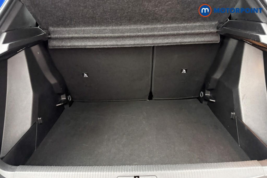Peugeot 2008 Allure Manual Petrol SUV - Stock Number (1624995) - 21st supplementary image