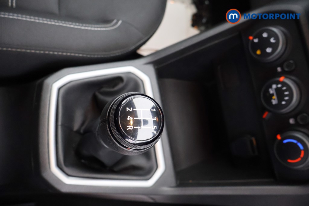 Dacia Sandero Expression Manual Petrol Hatchback - Stock Number (1625409) - 9th supplementary image