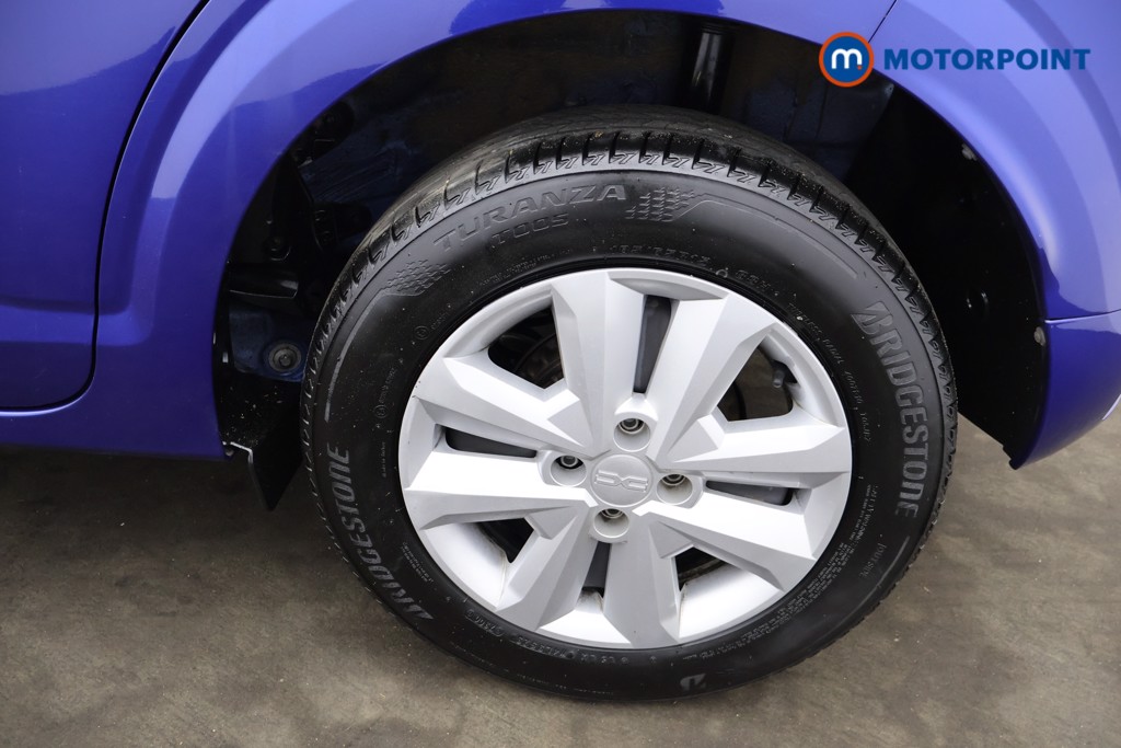 Dacia Sandero Expression Manual Petrol Hatchback - Stock Number (1625409) - 24th supplementary image