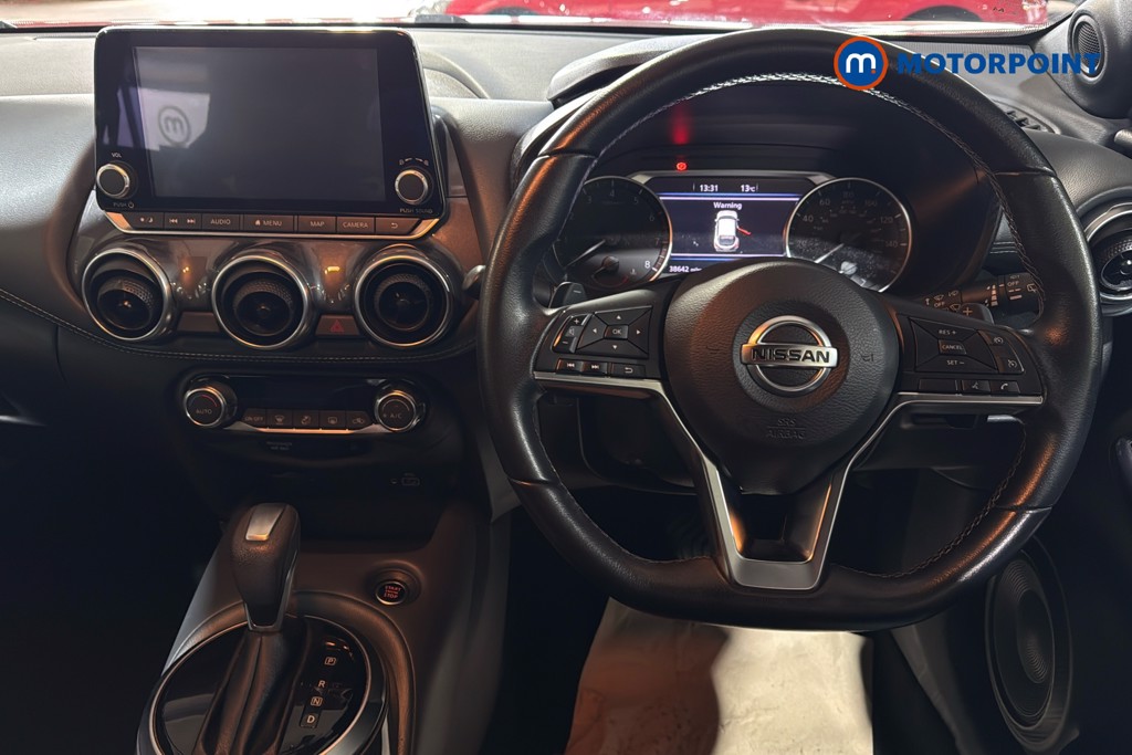 Nissan Juke N-Connecta Automatic Petrol SUV - Stock Number (1625827) - 2nd supplementary image