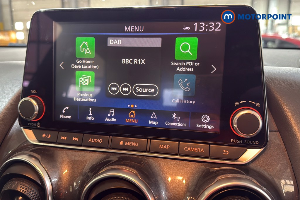 Nissan Juke N-Connecta Automatic Petrol SUV - Stock Number (1625827) - 9th supplementary image