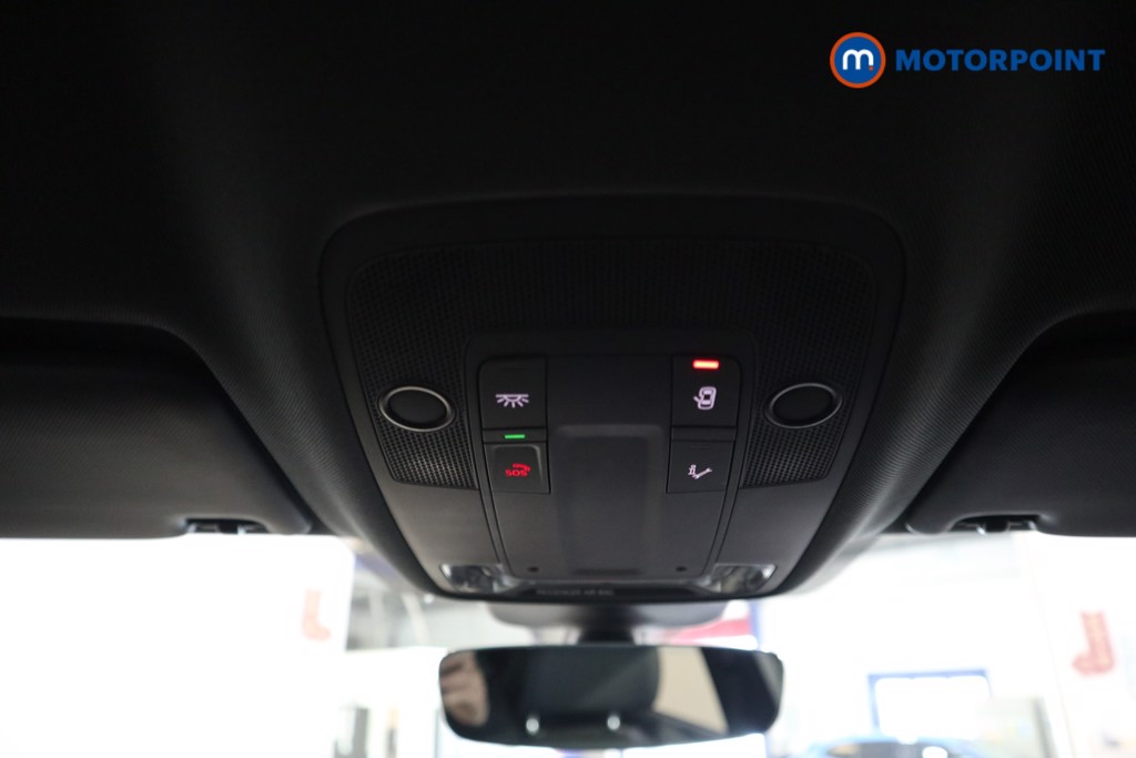 Audi Q3 Black Edition Manual Petrol SUV - Stock Number (1626411) - 13th supplementary image