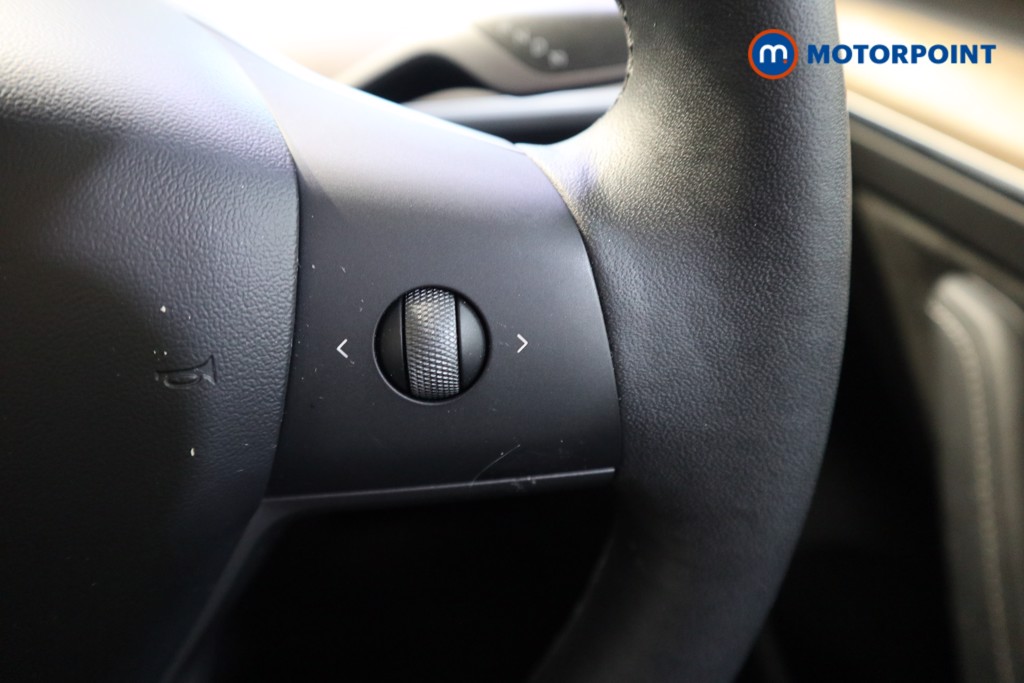 Tesla Model 3 Performance Automatic Electric Saloon - Stock Number (1627352) - 5th supplementary image