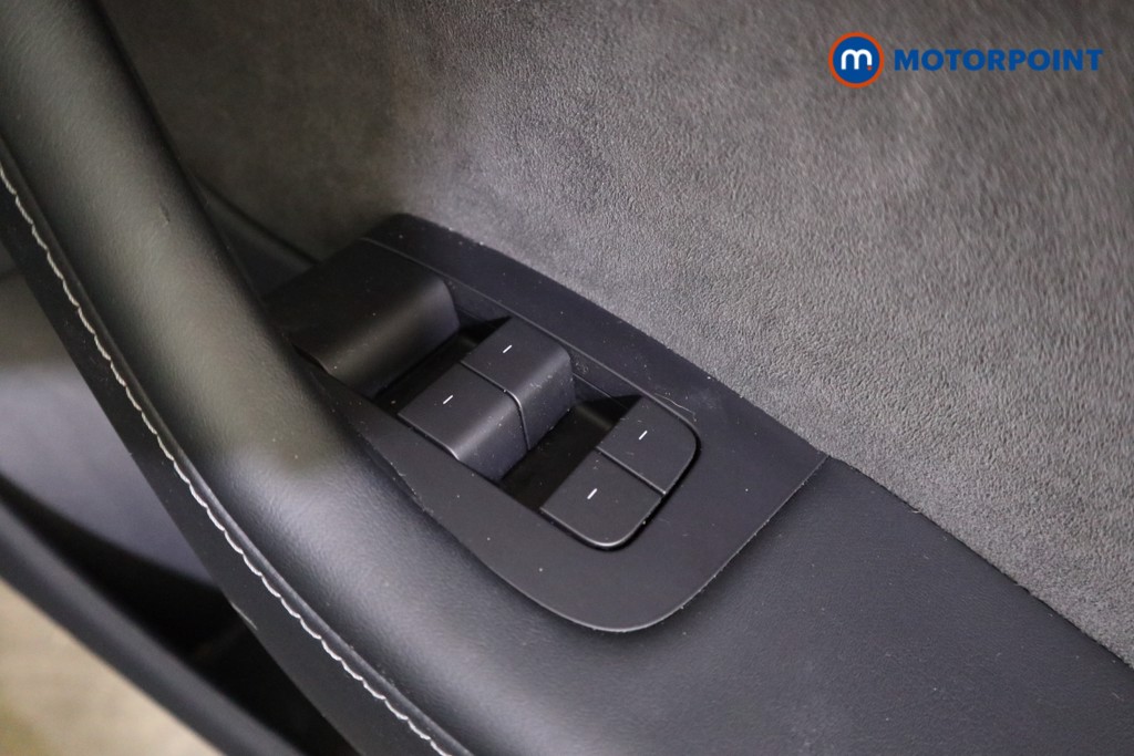 Tesla Model 3 Performance Automatic Electric Saloon - Stock Number (1627352) - 19th supplementary image