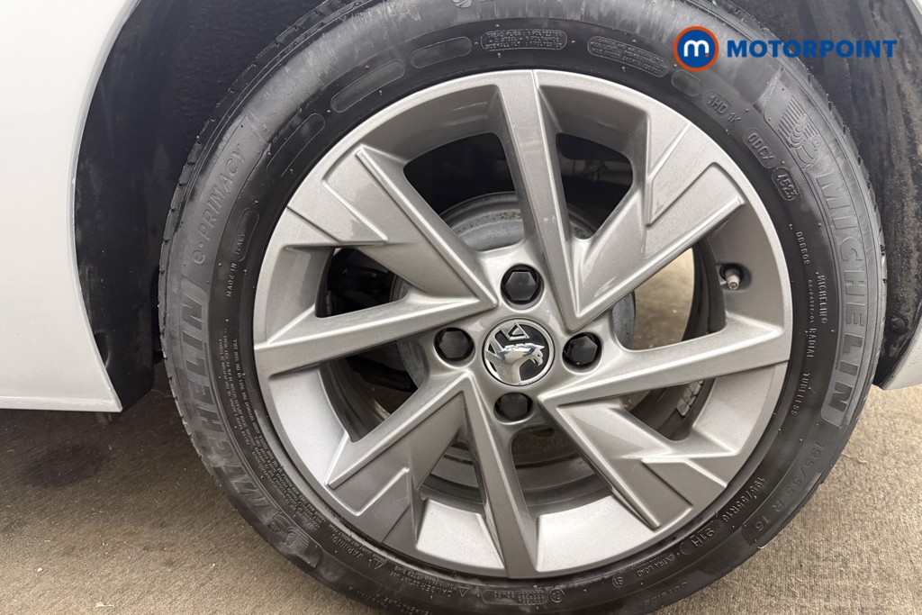 Vauxhall Corsa Design Manual Petrol Hatchback - Stock Number (1627995) - 2nd supplementary image