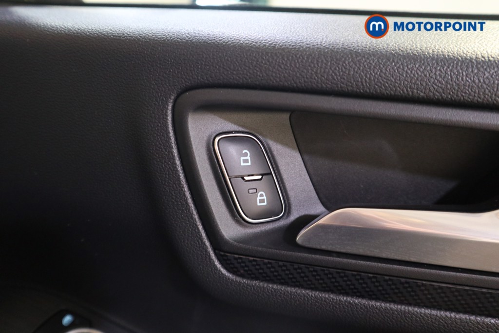 Ford Kuga St-Line X Edition Automatic Petrol Plug-In Hybrid SUV - Stock Number (1628671) - 15th supplementary image