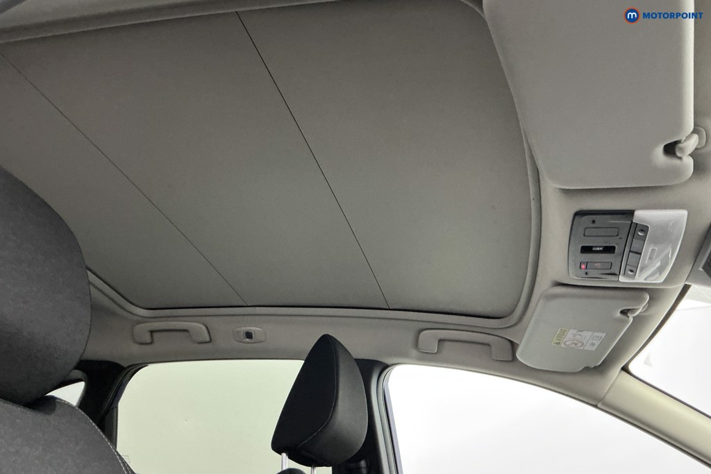 Nissan Qashqai N-Connecta Manual Petrol SUV - Stock Number (1628710) - 15th supplementary image