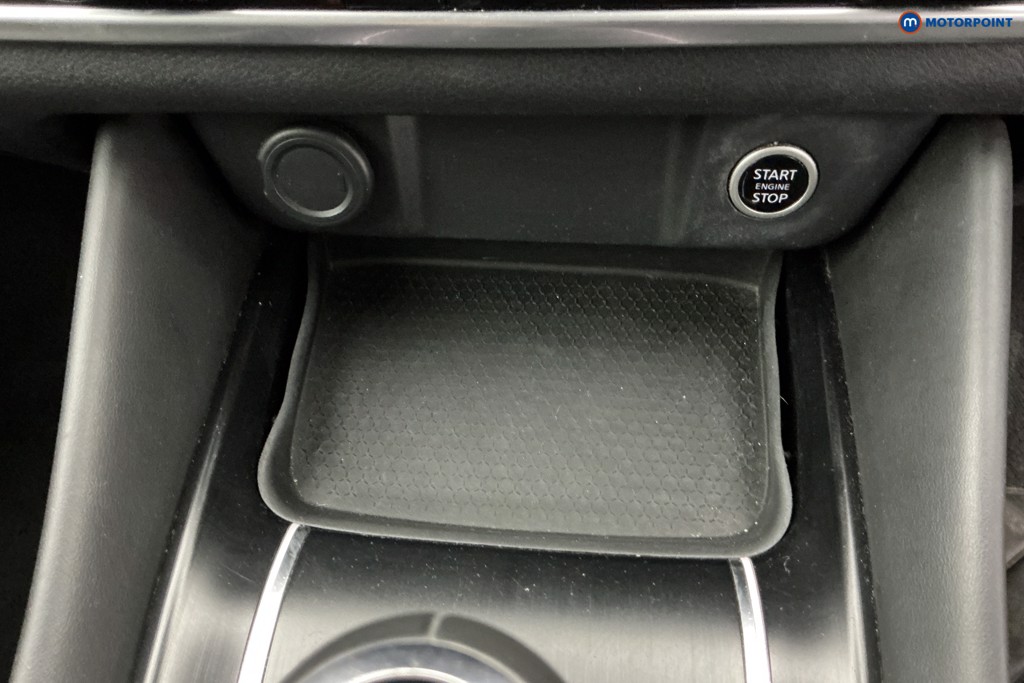 Nissan Qashqai N-Connecta Manual Petrol SUV - Stock Number (1628710) - 19th supplementary image