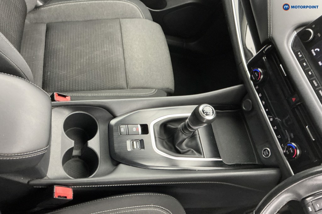 Nissan Qashqai N-Connecta Manual Petrol SUV - Stock Number (1628710) - 21st supplementary image