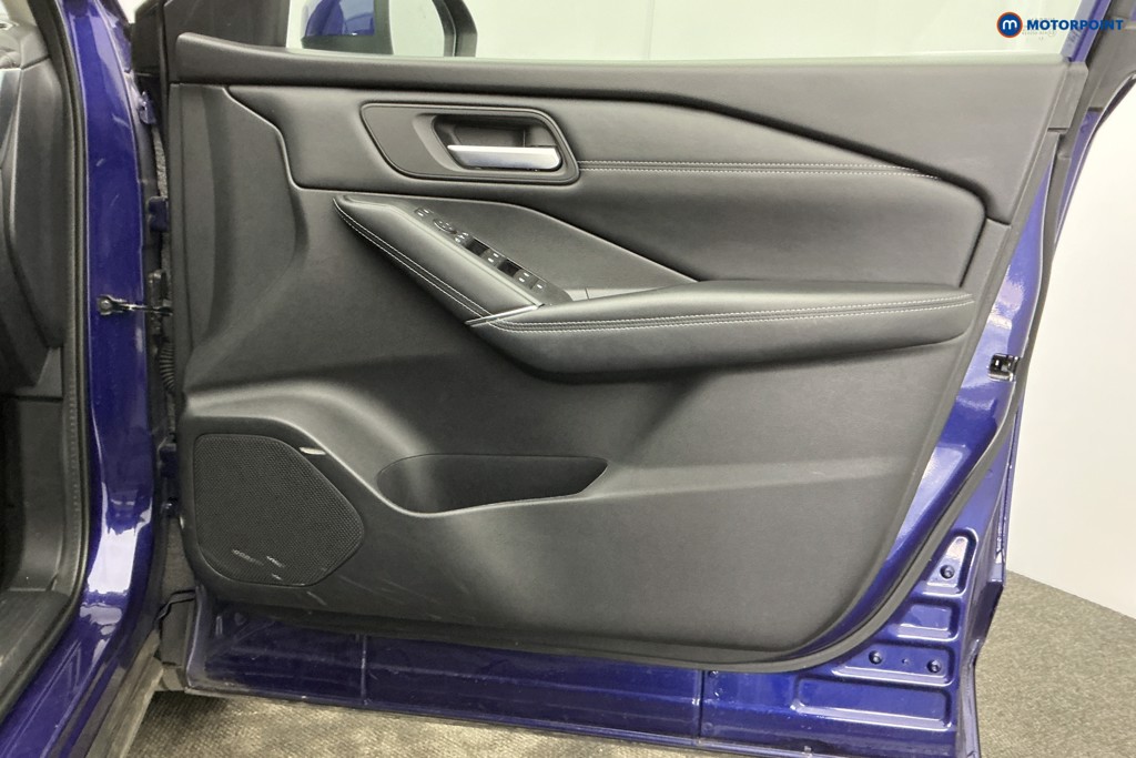 Nissan Qashqai N-Connecta Manual Petrol SUV - Stock Number (1628710) - 27th supplementary image