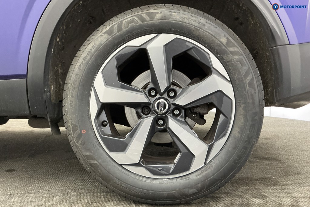 Nissan Qashqai N-Connecta Manual Petrol SUV - Stock Number (1628710) - 37th supplementary image