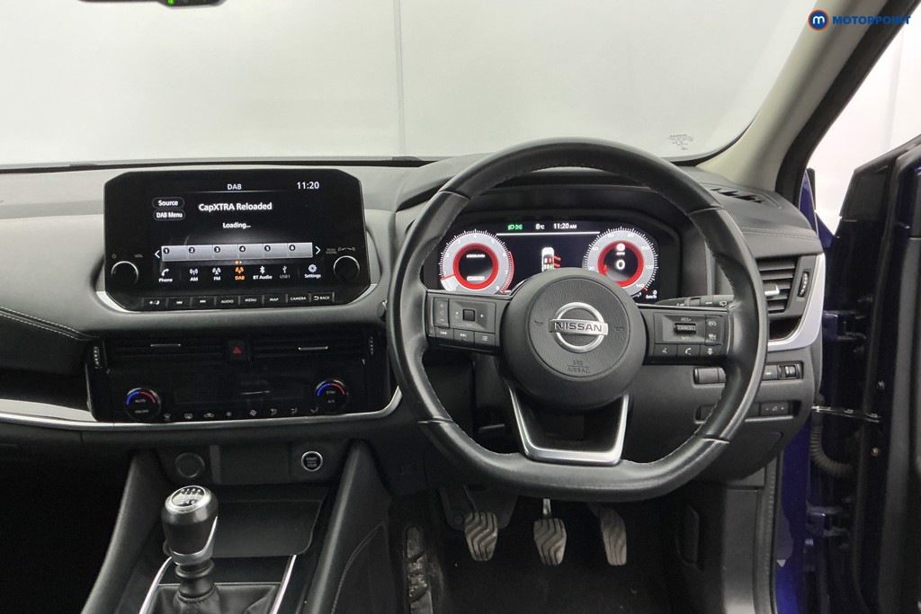 Nissan Qashqai N-Connecta Manual Petrol SUV - Stock Number (1628710) - 1st supplementary image