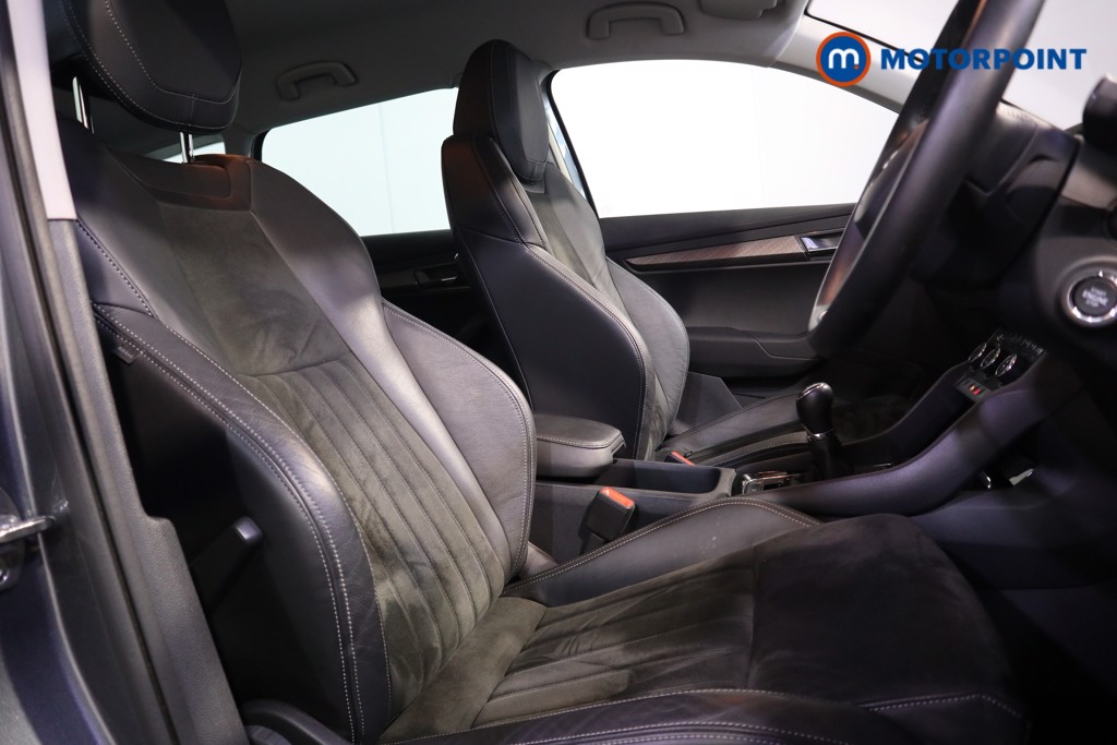 Skoda Karoq Se L Manual Petrol SUV - Stock Number (1628856) - 16th supplementary image