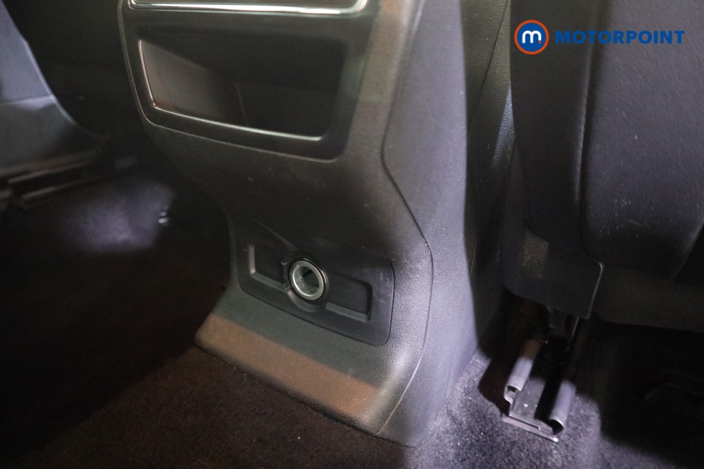Skoda Karoq Se L Manual Petrol SUV - Stock Number (1628856) - 19th supplementary image
