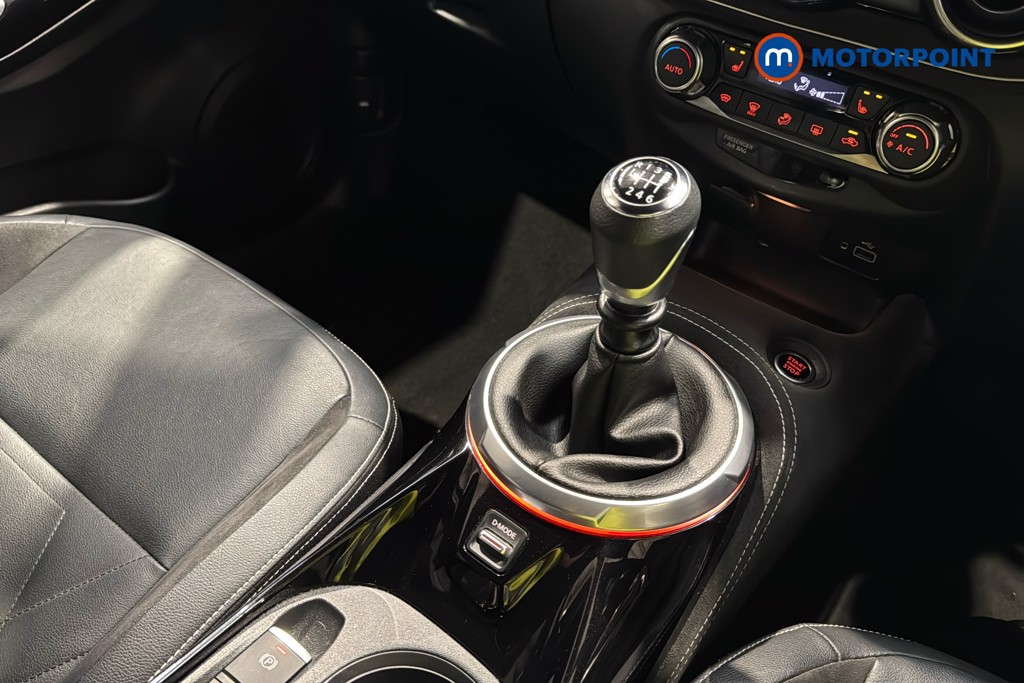 Nissan Juke Tekna-Plus Manual Petrol SUV - Stock Number (1629345) - 15th supplementary image