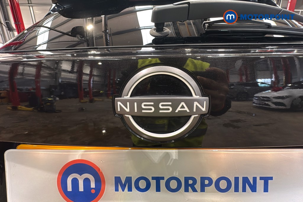 Nissan Juke Tekna-Plus Manual Petrol SUV - Stock Number (1629345) - 37th supplementary image