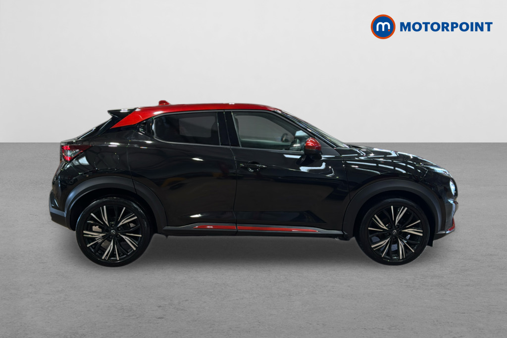 Nissan Juke Tekna-Plus Manual Petrol SUV - Stock Number (1629345) - Drivers side