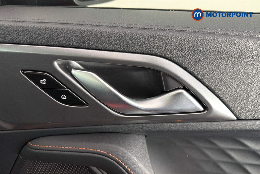 Mg Motor Uk HS Trophy Automatic Petrol-Electric Hybrid SUV - Stock Number (1629969) - 42nd supplementary image