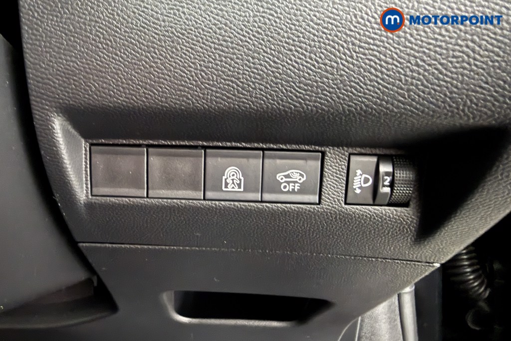 Peugeot 208 Allure Manual Petrol Hatchback - Stock Number (1630232) - 5th supplementary image