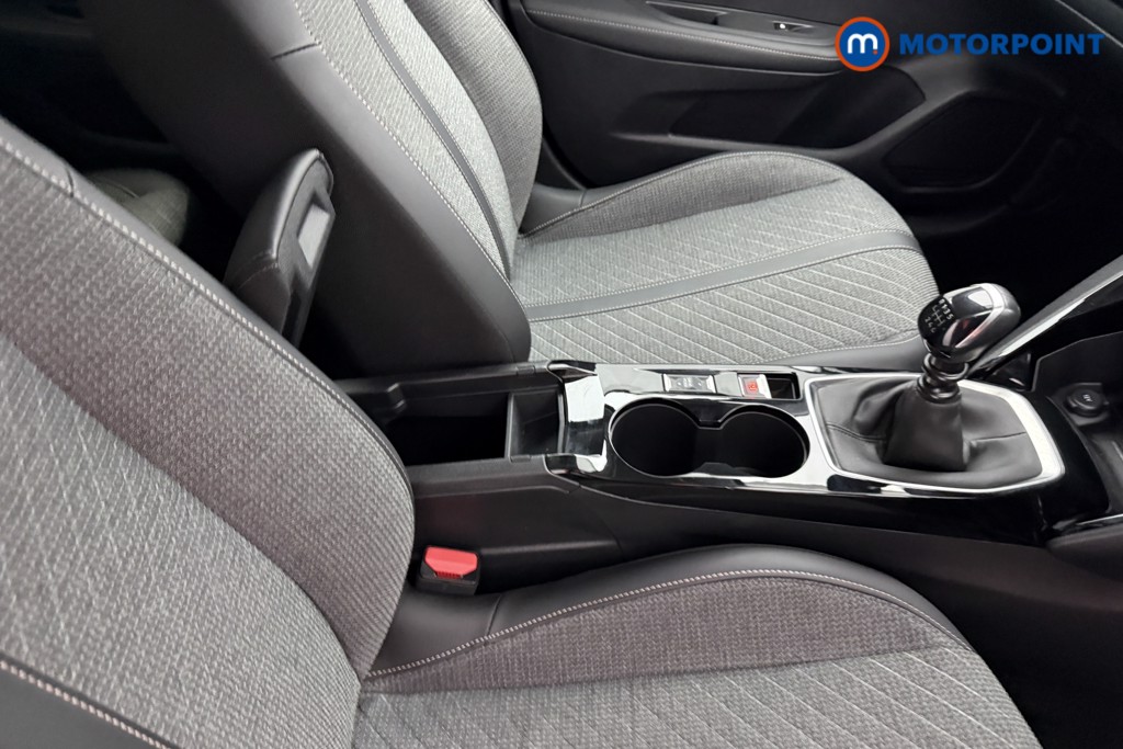 Peugeot 208 Allure Manual Petrol Hatchback - Stock Number (1630232) - 13th supplementary image