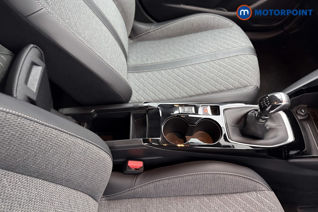 Peugeot 208 Allure Manual Petrol Hatchback - Stock Number (1630247) - 12th supplementary image
