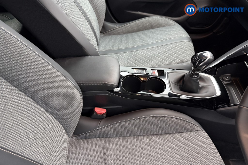 Peugeot 208 Allure Manual Petrol Hatchback - Stock Number (1630247) - 13th supplementary image
