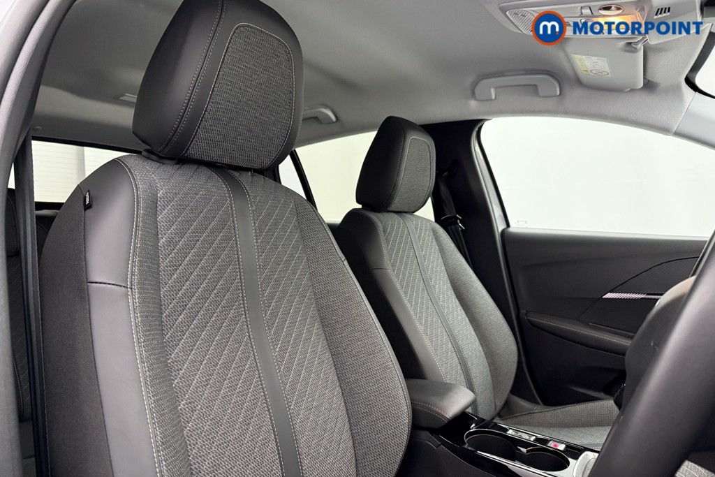 Peugeot 208 Allure Manual Petrol Hatchback - Stock Number (1630247) - 14th supplementary image