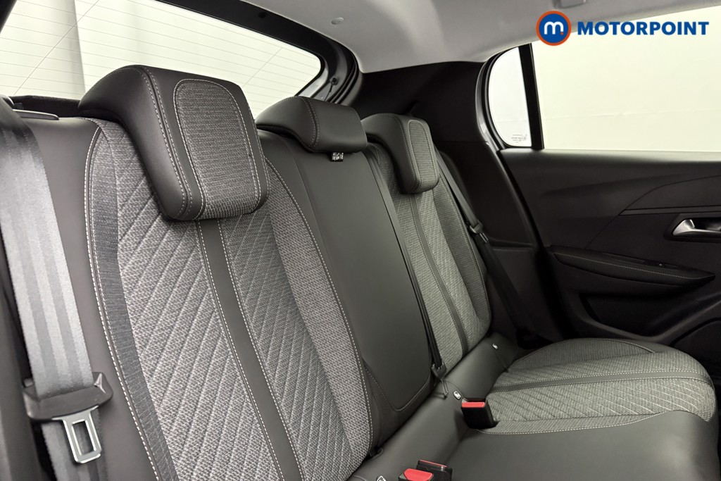 Peugeot 208 Allure Manual Petrol Hatchback - Stock Number (1630247) - 19th supplementary image