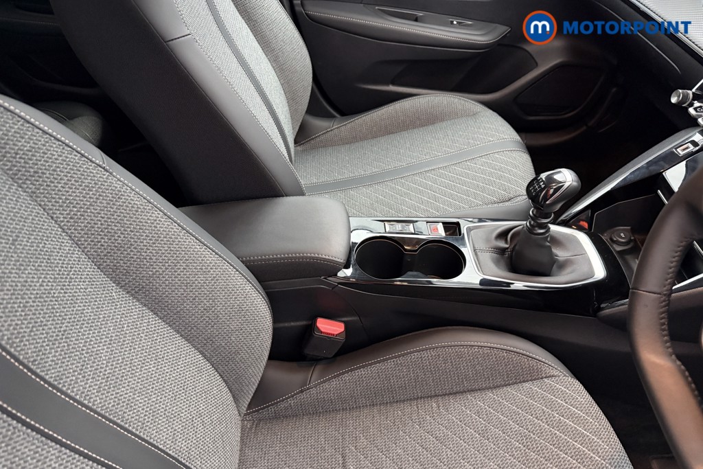Peugeot 208 Allure Manual Petrol Hatchback - Stock Number (1630248) - 13th supplementary image
