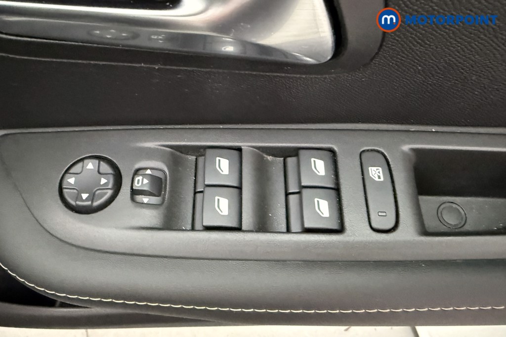 Peugeot 208 Allure Manual Petrol Hatchback - Stock Number (1630248) - 16th supplementary image