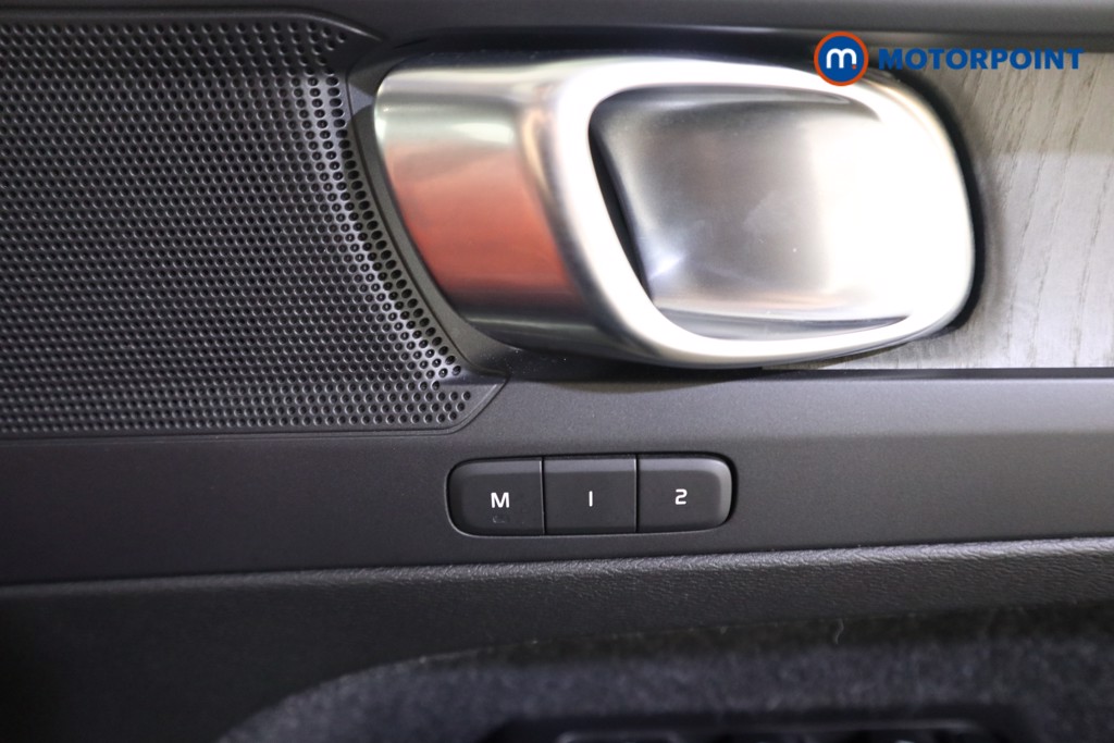 Volvo Xc40 Inscription Pro Automatic Petrol SUV - Stock Number (1630313) - 14th supplementary image