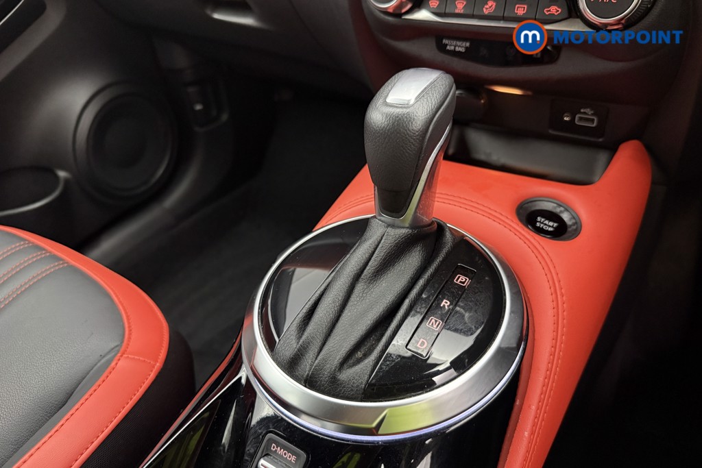 Nissan Juke Tekna-Plus Automatic Petrol-Electric Hybrid SUV - Stock Number (1631213) - 20th supplementary image