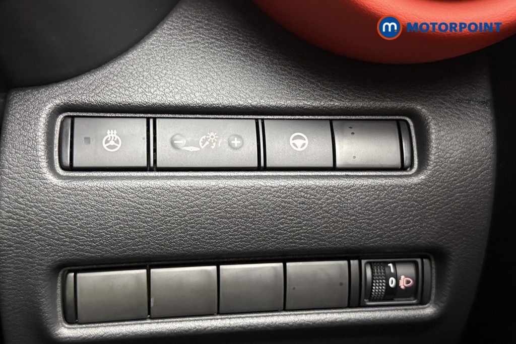 Nissan Juke Tekna-Plus Automatic Petrol-Electric Hybrid SUV - Stock Number (1631213) - 24th supplementary image